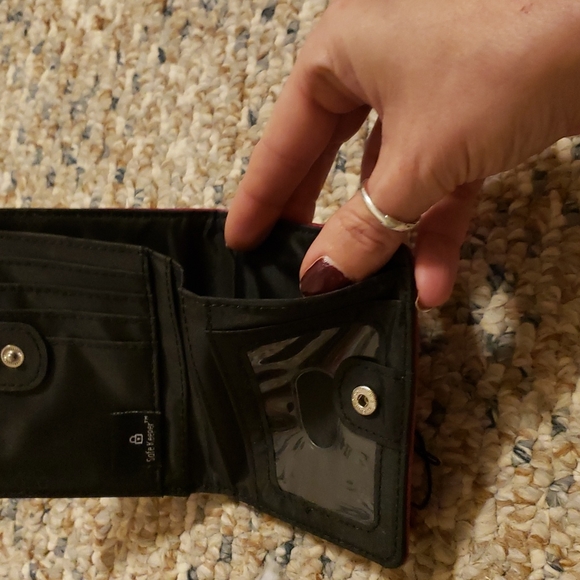 Wallet - Picture 3 of 3